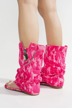 Cape Robbin Sari Step-in Thong Zipper and Lock Detail Round Toe Flat Sandal-Pink
