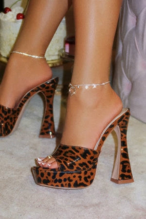 Leopard print Open Toe Platform Mules - Flaring Block Heel Slip-Ons