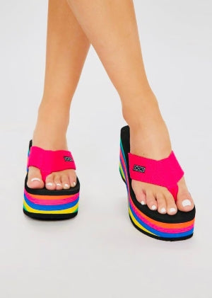 Liliana Dosa-1 Platform Thong Sandals-Pink Multi