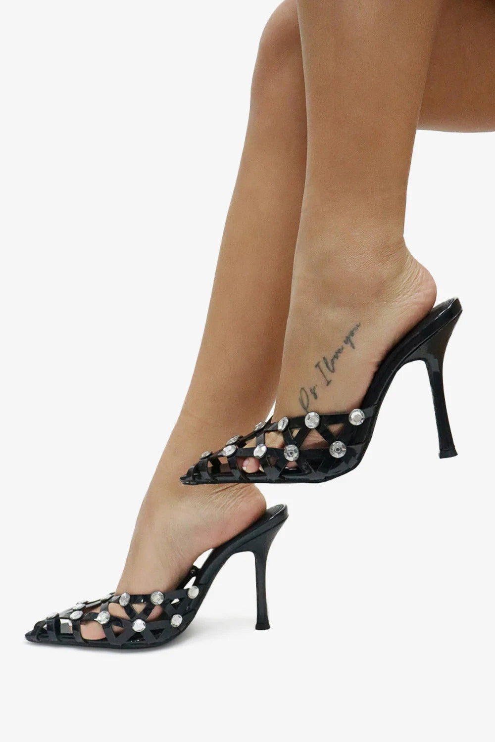 Glossy Gem Detail Slip-on Sharp Pointy Toe Stiletto Heel Mule-Black