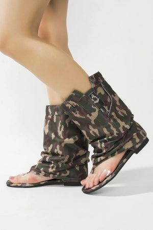 Cape Robbin Sari Step-in Thong Zipper and Lock Detail Round Toe Flat Sandal-Camo