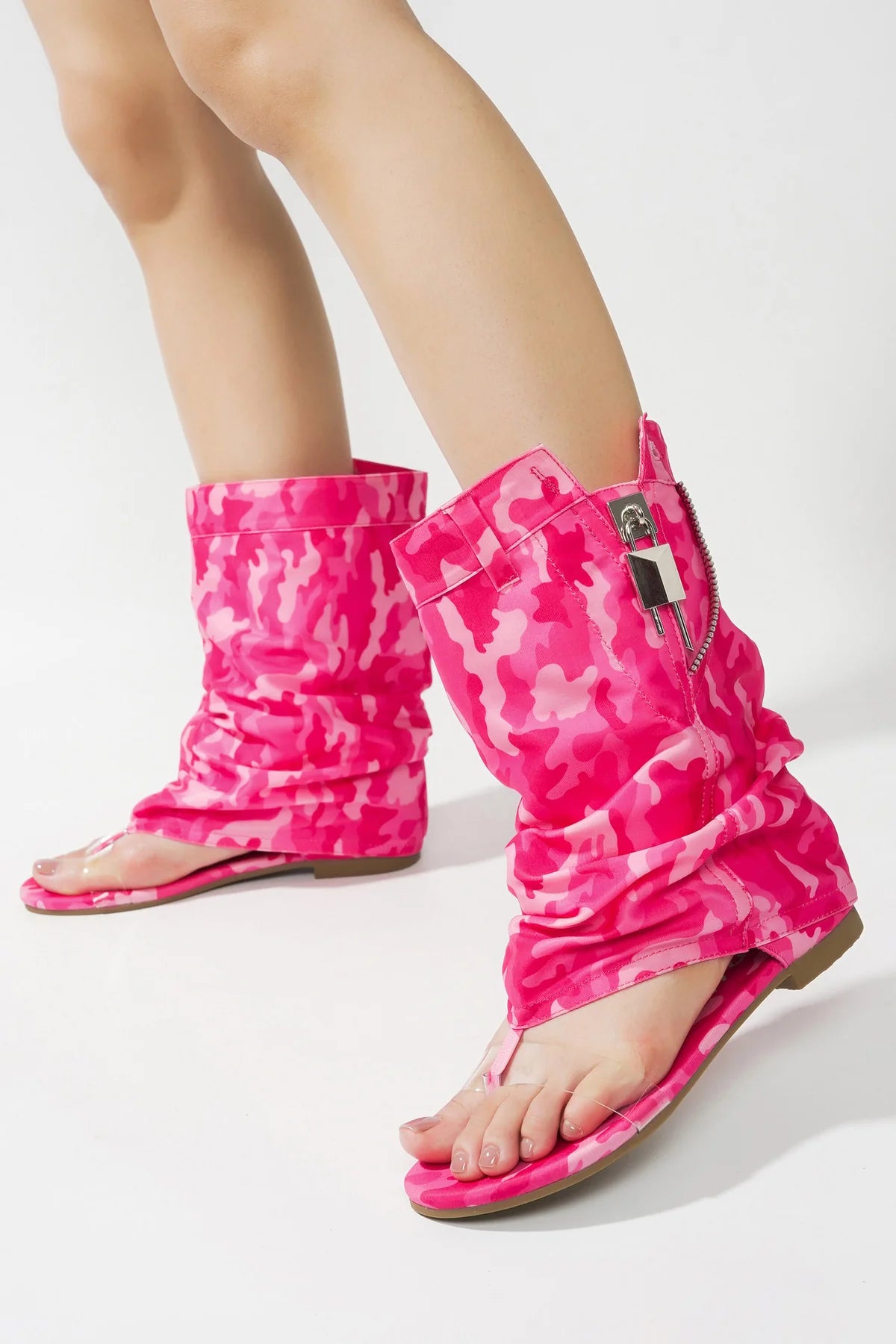 Cape Robbin Sari Step-in Thong Zipper and Lock Detail Round Toe Flat Sandal-Pink